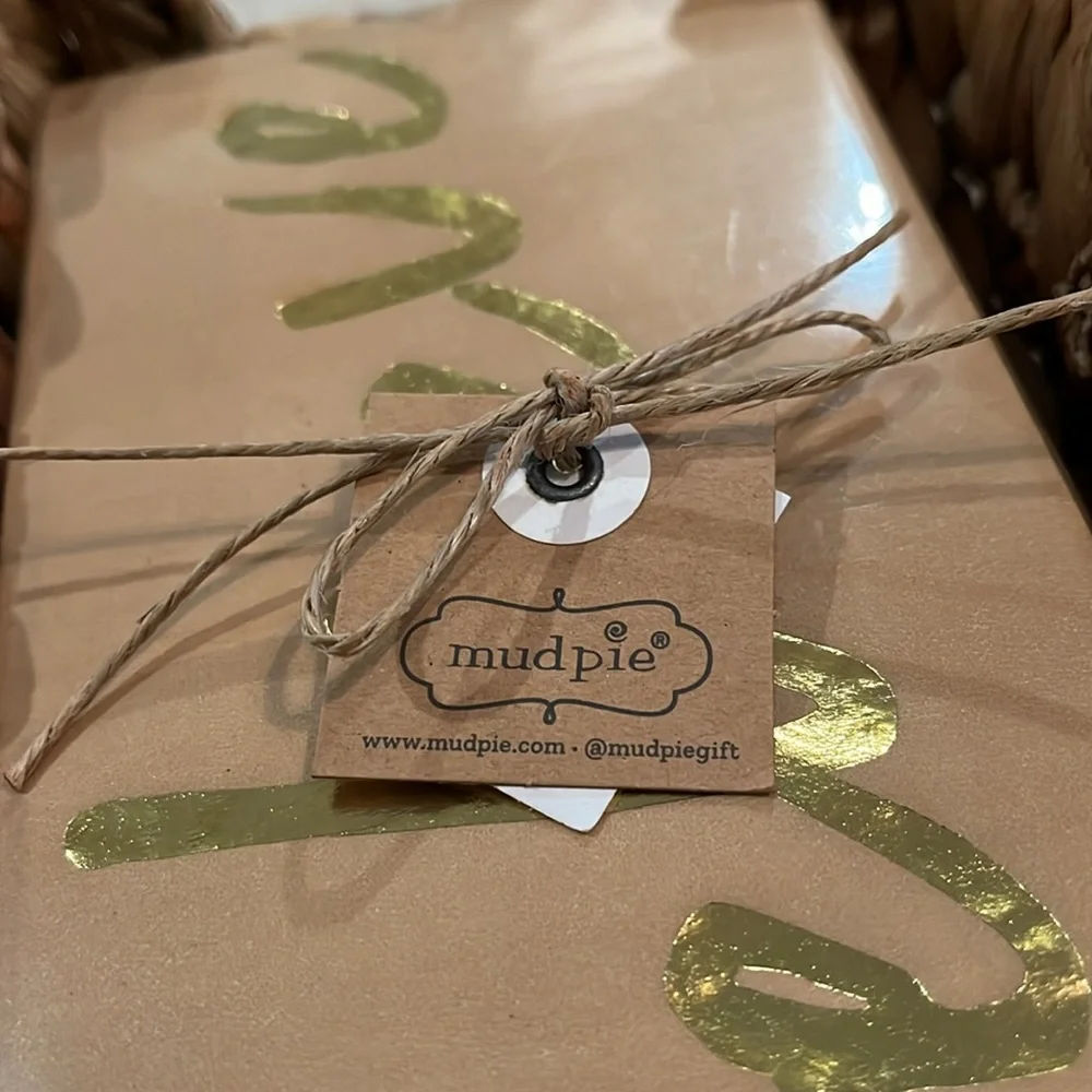 Mud Pie Believe Gold Guest Towel Basket Set/New In Package/NWT